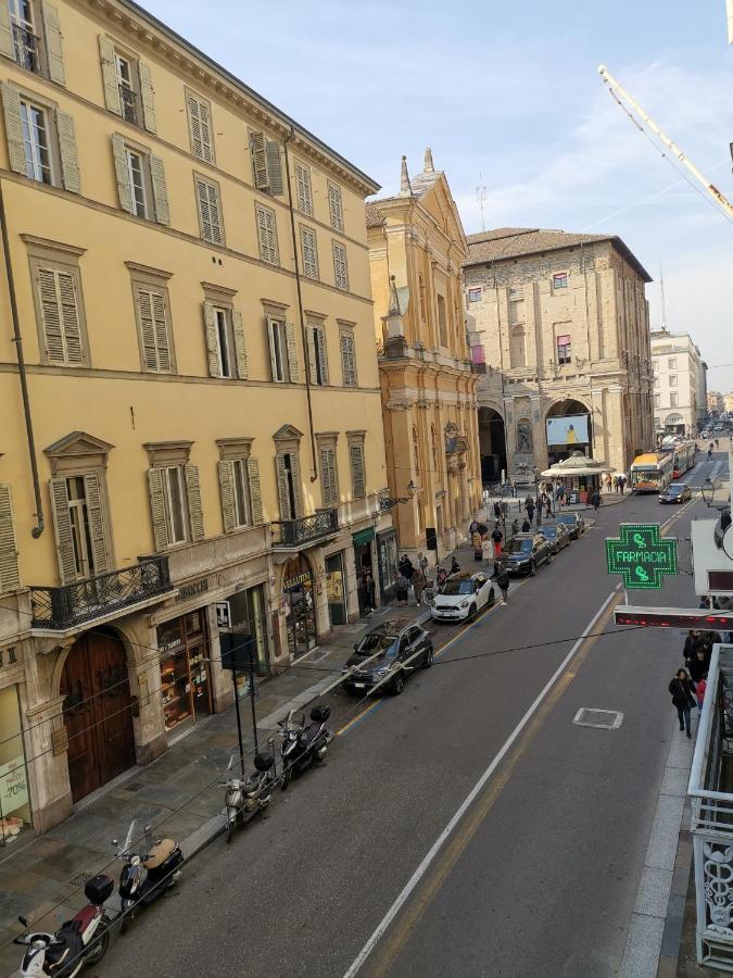 Parma Central Apartments Exteriör bild